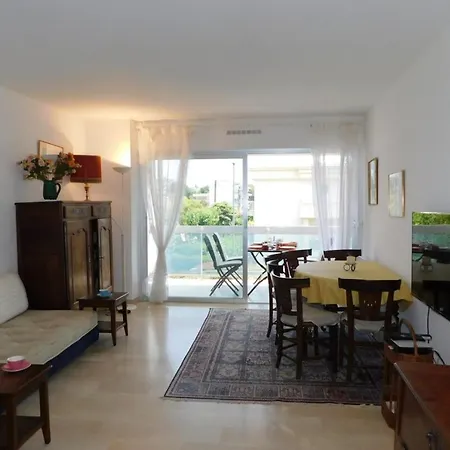 Apartment Beautiful Two-room 