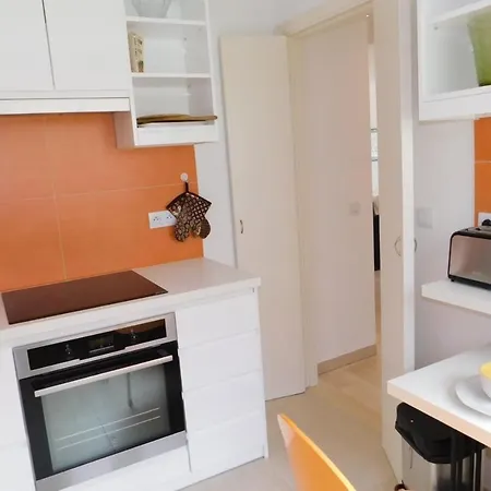 Beautiful Two-room 