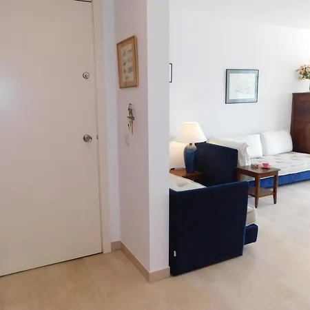Beautiful Two-room 